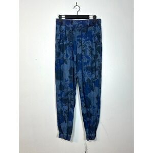Juicy Couture blue floral camo joggers womens S lyocell ankle soft cropped ankle